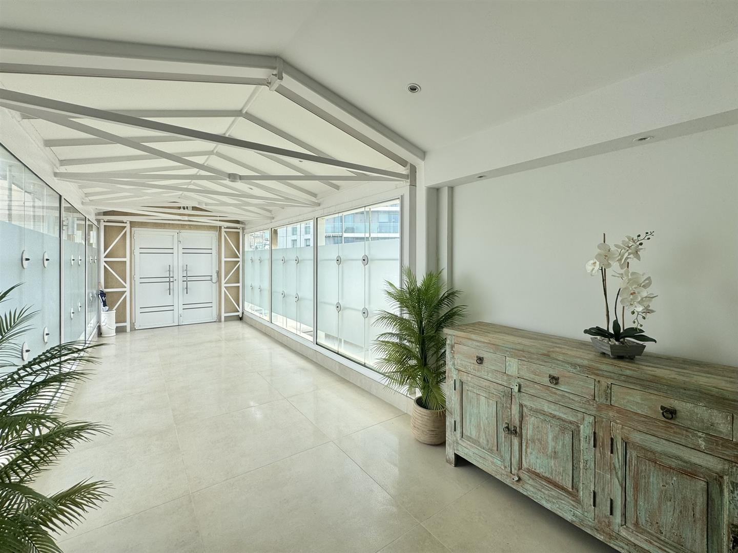 Image of Apartment - 3 Bedrooms - 2 Bathrooms for Sale in Eurotowers-Gibraltar, Image 20